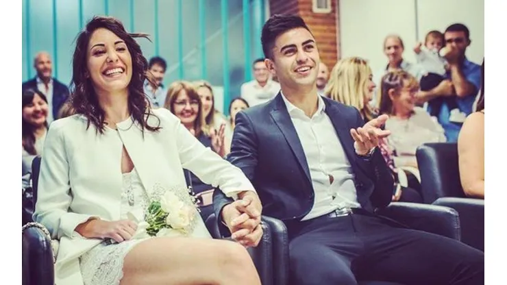 Un hincha de River hizo un meme de Izquierdoz "llegando tarde" al casamiento del Pity Martínez