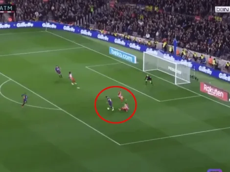 Messi juntó a tres rivales, se tomó todo el tiempo y le dio un pase con sutileza a la red