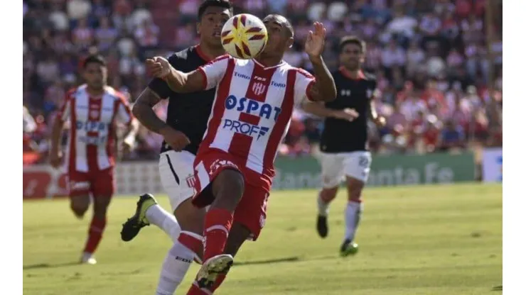Reparto de puntos en Santa Fe.