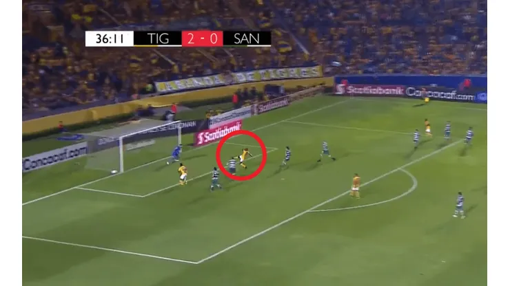 Tigres está goleando a Santos Laguna.