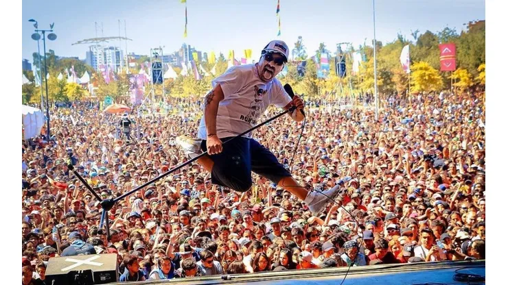 Foto de Pablo Lescano, cantante de Damas Gratis.