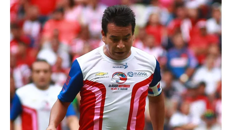 Coyote será el técnico de Chivas hasta el final del semestre