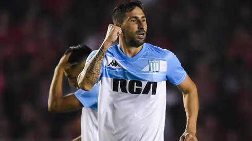 Es un genio: Donatti mostró que amaneció roto después de festejar con Racing