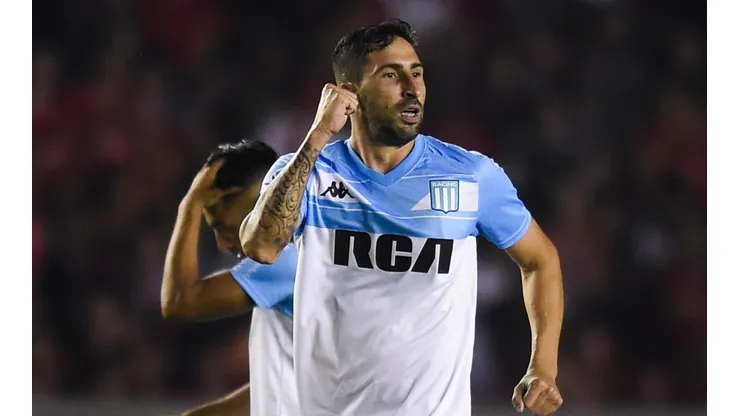 Es un genio: Donatti mostró que amaneció roto después de festejar con Racing
