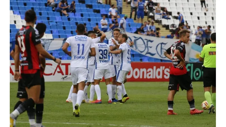 Todo Godoy Cruz festeja el triunfo.