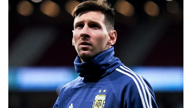 La Selección Argentina se quema sola: Messi entrenó con Barcelona