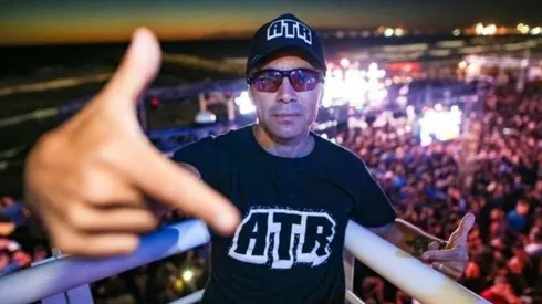 Foto de Pablo Lescano, cantante de Damas Gratis.