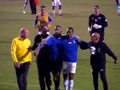 Sampaoli perdió la cabeza y agredió verbalmente a un técnico rival