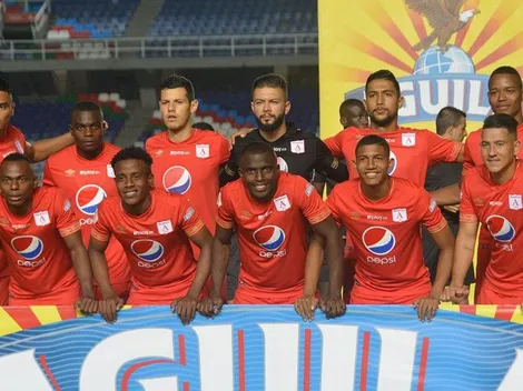 Dos futbolistas del América terminan contrato en junio