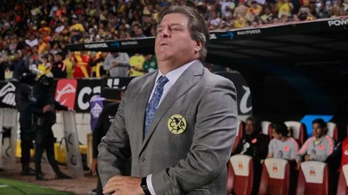 Piojo Herrera afirma que en el América se "odia" más a Pumas que a las Chivas