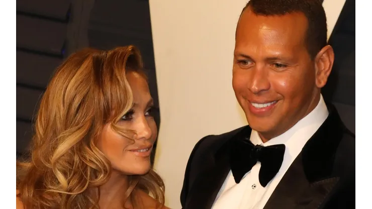 José Canseco dice que Alex Rodríguez le fue infiel a Jennifer López