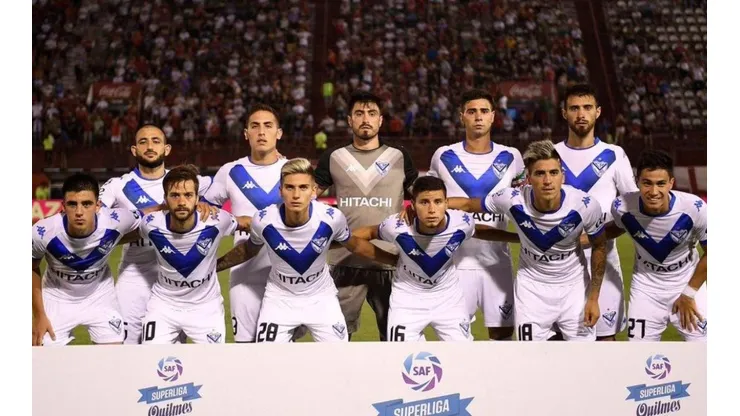 Vélez vs Real Pilar