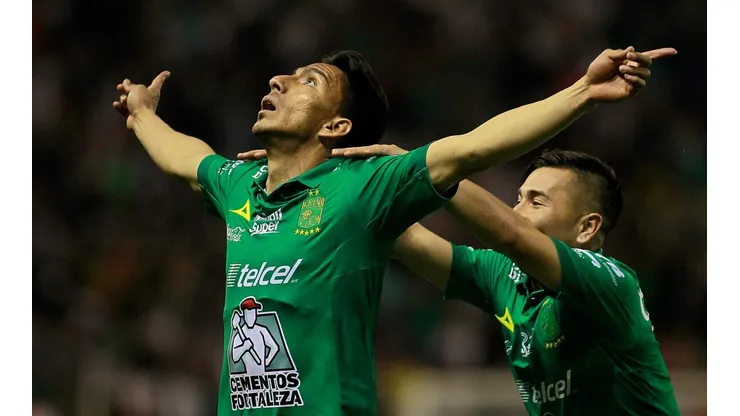 El León derrotó comodamente a Santos Laguna.