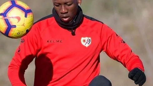 No quiere pensar en la Selección: el defensor fue honesto y tiene en la cabeza el club en el que milita