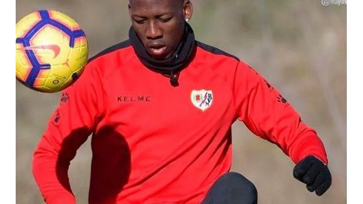 No quiere pensar en la Selección: el defensor fue honesto y tiene en la cabeza el club en el que milita
