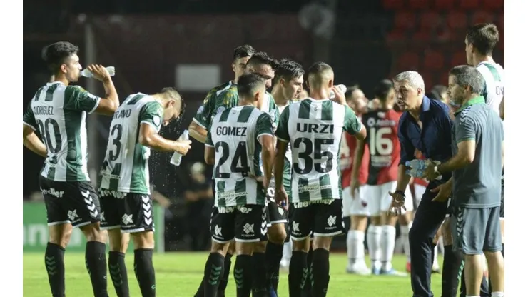 Banfield vs Juventud Unida por la Copa Argentina.