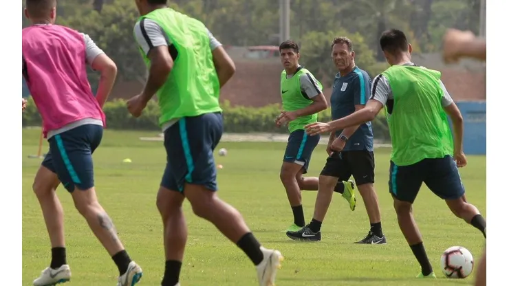 Los primeros cambios de Russo para preparar a Alianza para la seguidilla de partidos