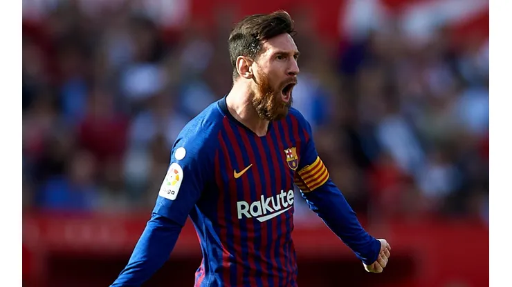 Lionel Messi celebra uno de sus tantos.