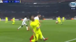 Para ponerle volumen: el exagerado grito de Luis Suárez ante Lyon