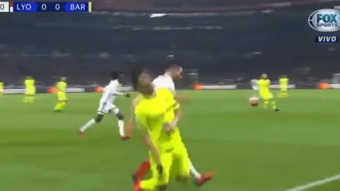 Para ponerle volumen: el exagerado grito de Luis Suárez ante Lyon