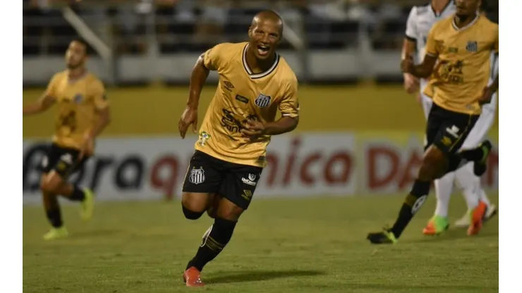 Más hincha de River imposible: la burla de Carlos Sánchez a Boca en Instagram