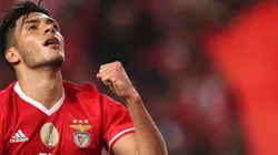 Ya se fue, pero Jiménez mira igual a Benfica a la distancia