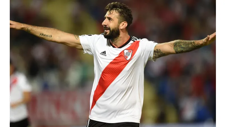 Banfield recibe a River por la fecha 19 de la Superliga, en el Estadio Florencio Sola.