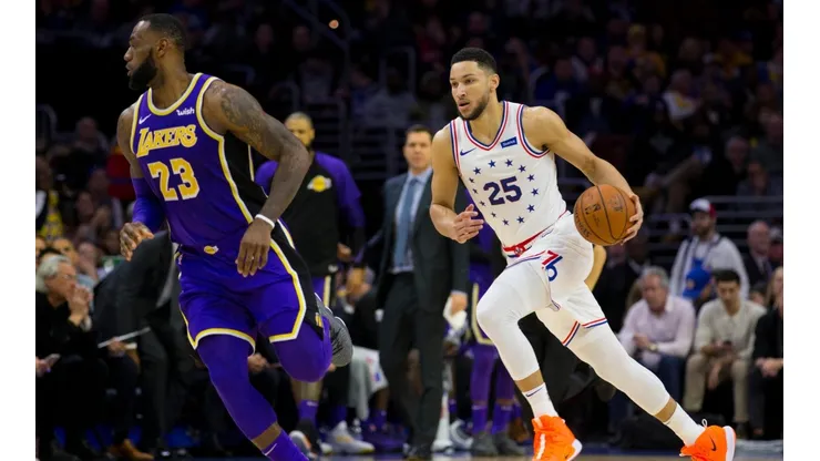 Los Philadelphia 76ers prohiben a Ben Simmons reunirse con Magic Johnson