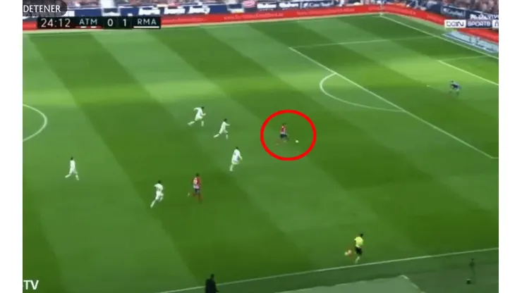 Correa habilitó, Griezmann corrió y trolleó al "traidor" de Courtois