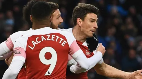 Hudderdfield vs Arsenal por la Premier League.