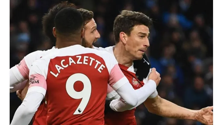 Hudderdfield vs Arsenal por la Premier League.