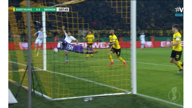 ¡El eterno Pizarro! Lo empató ante Dortmund en el tiempo extra