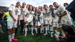 Universitario se coronó campeón en Perú tras ganar los dos torneos cortos.