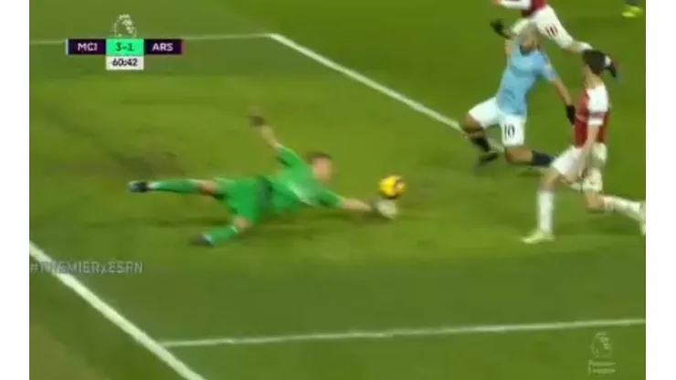 El tercero de Sergio Agüero.