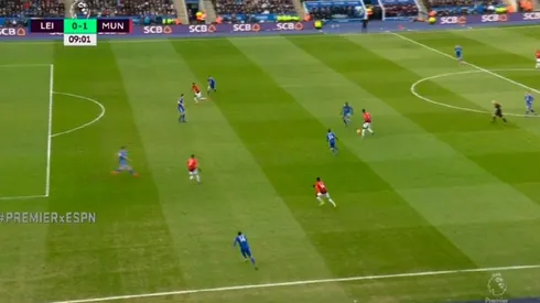 Enorme pase del 'Pulpo'.