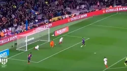 Messi no pudo con la defensa del Sevilla.