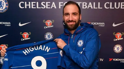 Higuaín, nuevo jugador del Chelsea.