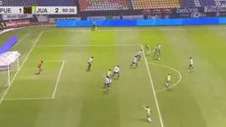 Tremendo golazo de Hachen.