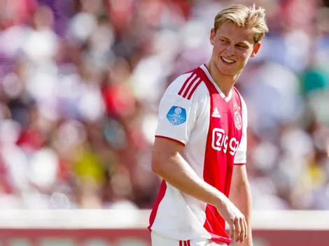 Barcelona viaja a cerrar hoy el fichaje multimillonario de De Jong