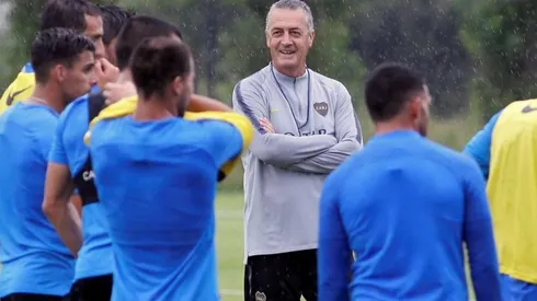 Cuatro jugadores más dejarán Boca y Gustavo Alfaro ya lo sabe