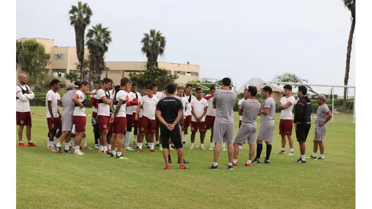 Posible formación de Universitario de Deportes para brillar en la Noche Crema