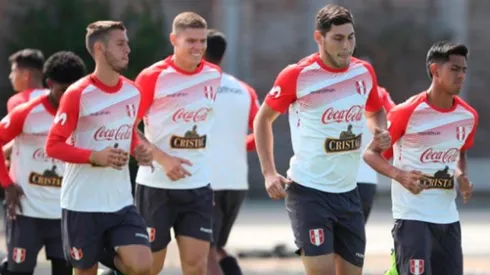 La blanquirroja practicó en suelo chileno