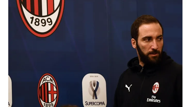 Higuaín no juega ante la Juventus