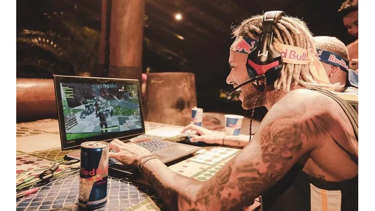 Neymar juega Fortnite y gana su primera partida ¡Gracias a Ninja!