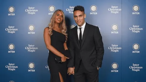 Lautaro Martínez posó con su novia, pero todos hablan de los cuernos que le pusieron detrás
