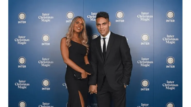 Lautaro Martínez posó con su novia, pero todos hablan de los cuernos que le pusieron detrás