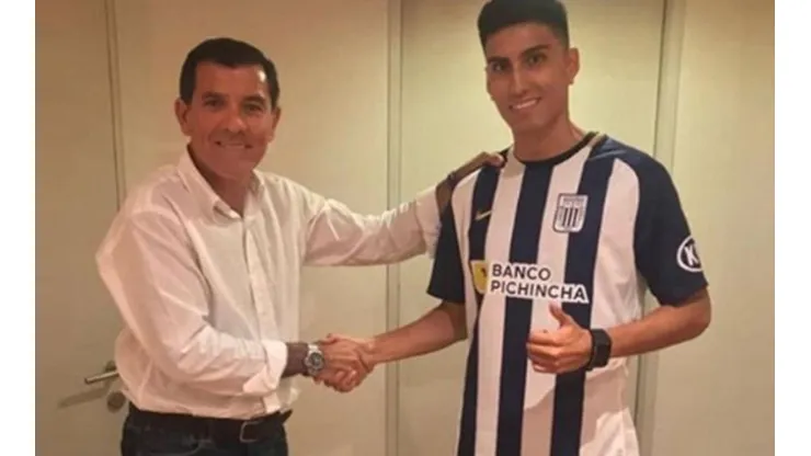 Manzaneda: "Me siento muy feliz de pertenecer a este gran club"