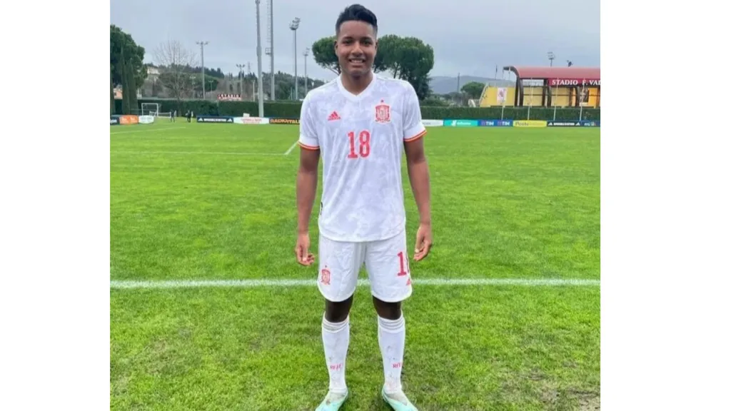 Arevalo jugó con las inferiores de España. (Foto: Diario AS)