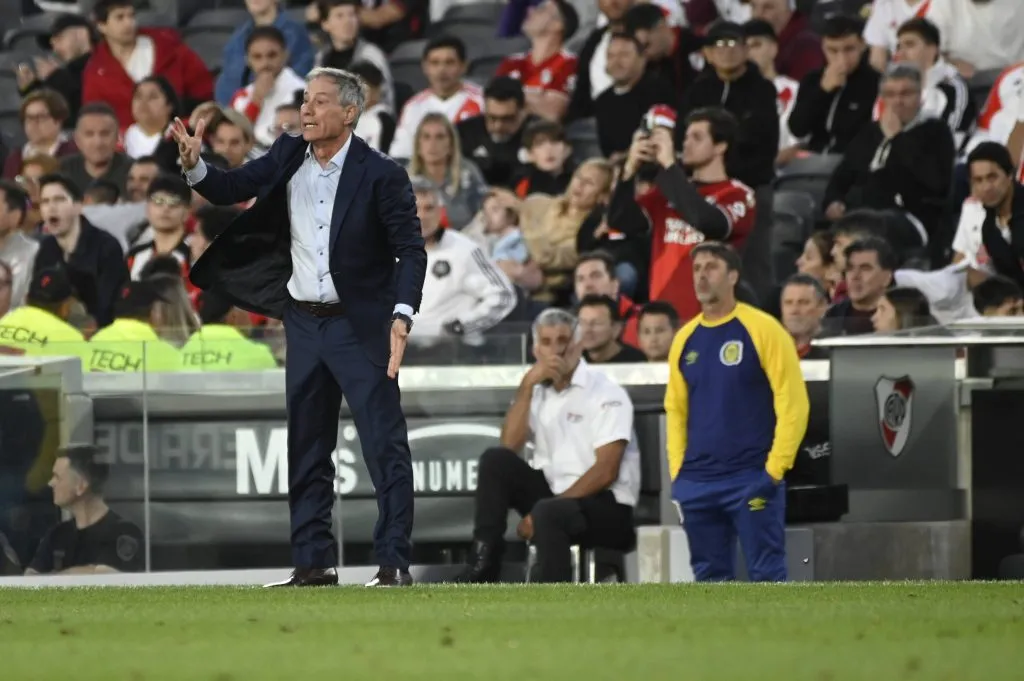 Holan llegó a Rosario Central. (Foto: Imago)