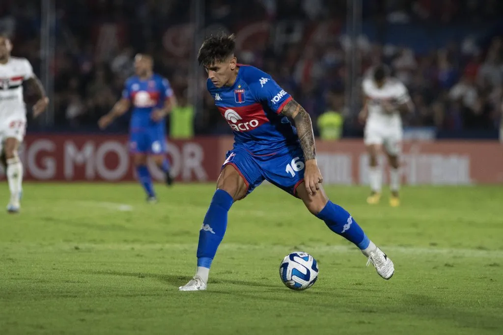 Alexis Castro en Tigre de Argentina. (Foto: IMAGO).